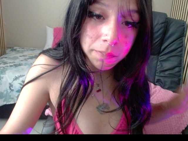 jenjenfunx live cam on BongaCams