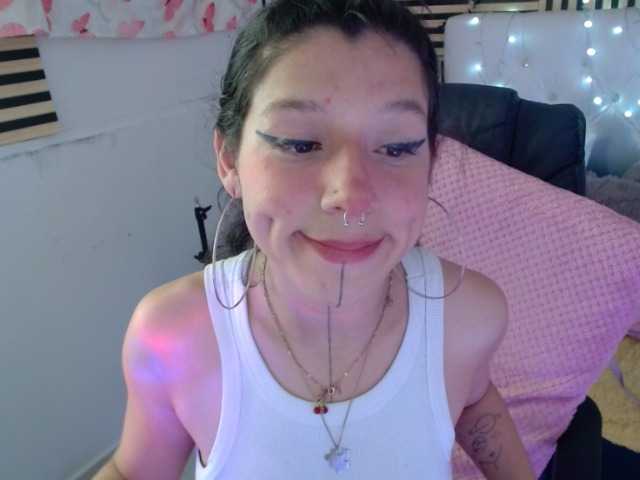 jenjenfunx live cam on BongaCams