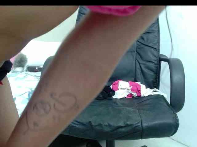 jenjenfunx webcam