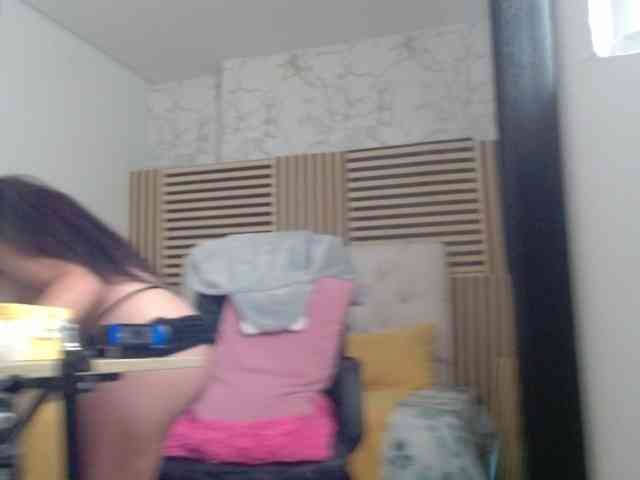 jenjenfunx webcam