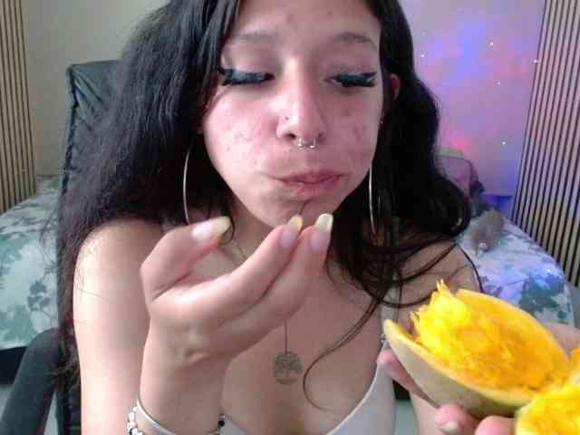 jenjenfunx webcam