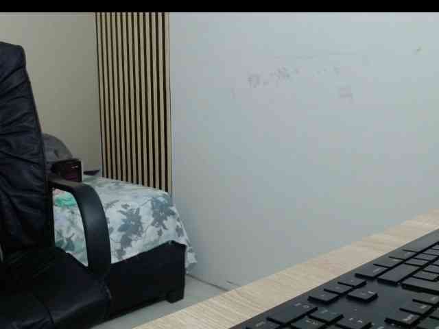 jenjenfunx webcam