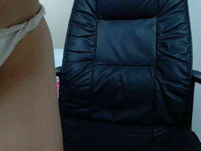 jenjenfunx webcam