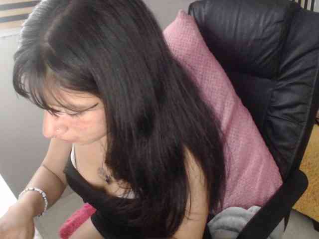 jenjenfunx webcam