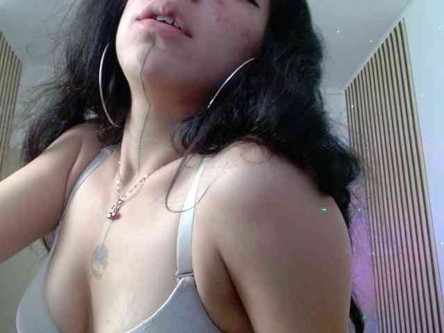 jenjenfunx webcam