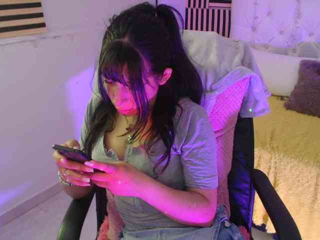 jenjenfunx webcam