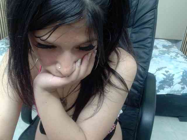 jenjenfunx webcam