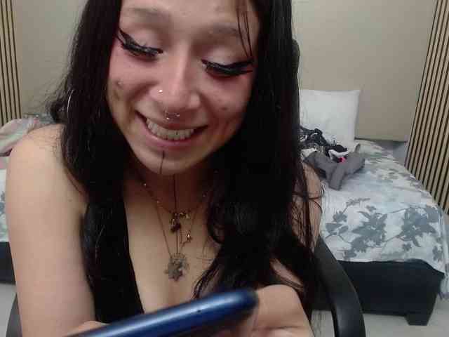 jenjenfunx webcam
