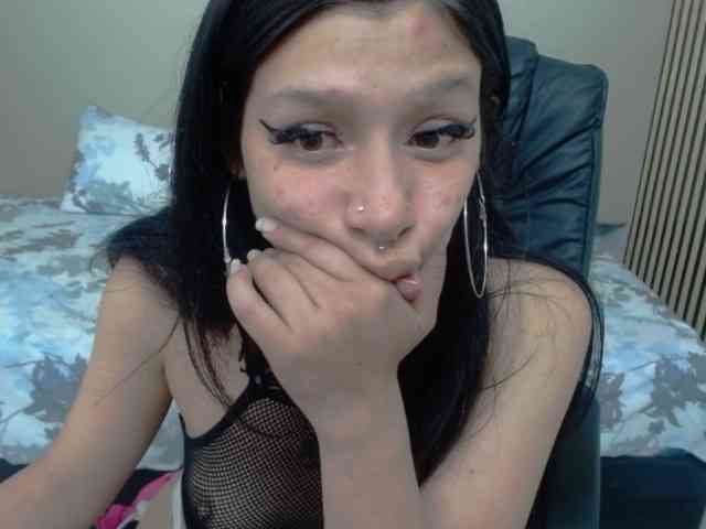 jenjenfunx webcam