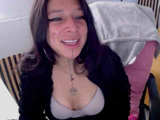 jenjenfunx webcam