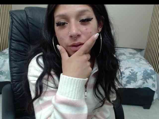 jenjenfunx webcam