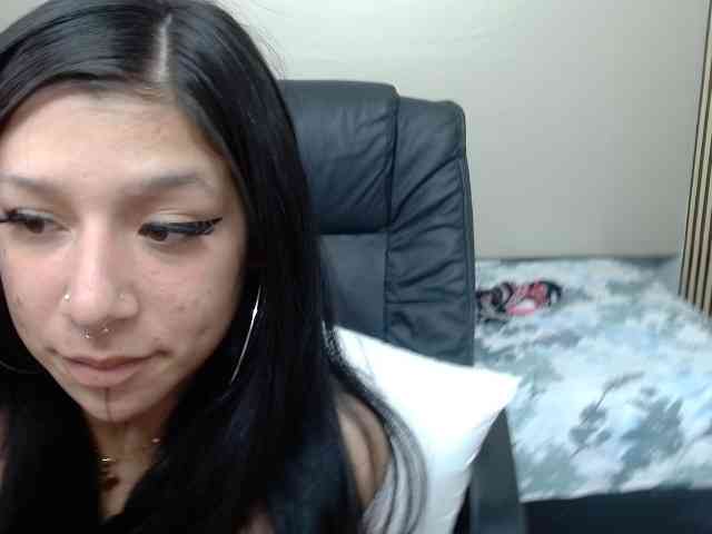 jenjenfunx webcam
