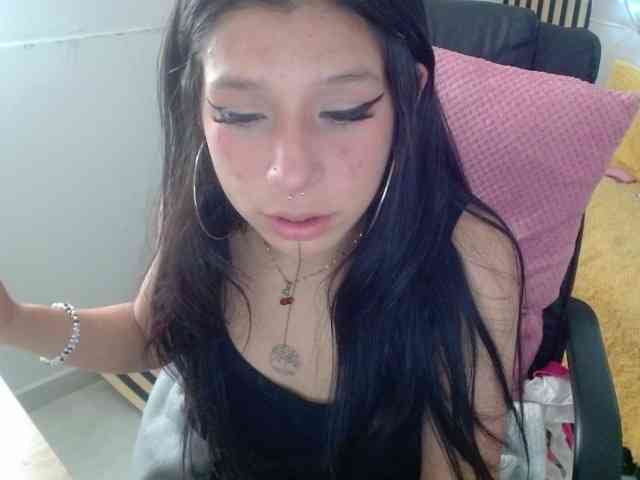 jenjenfunx webcam
