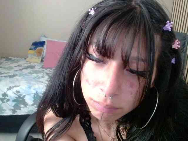 jenjenfunx webcam