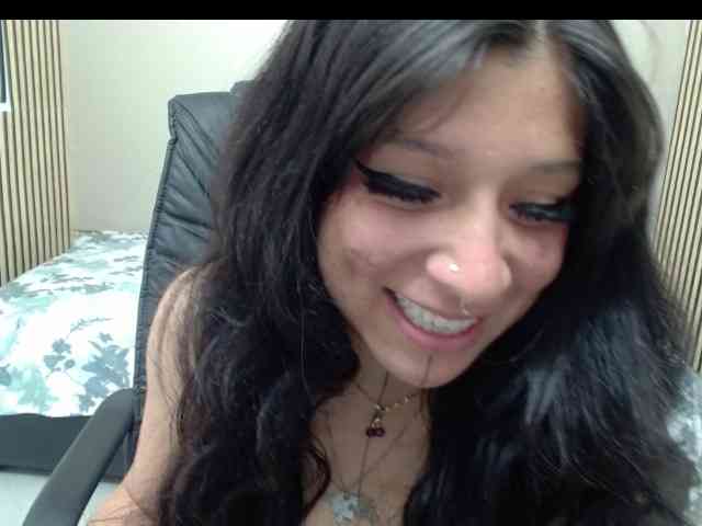 jenjenfunx webcam