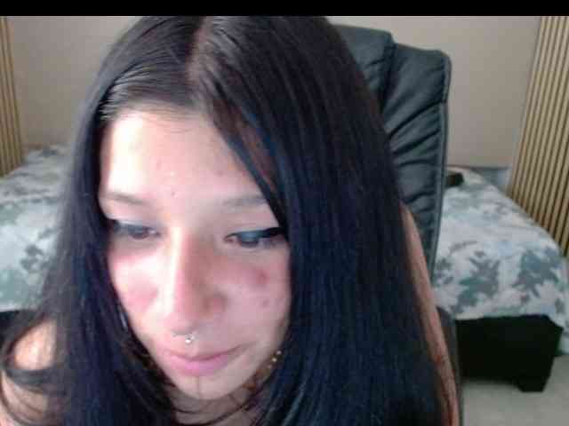 jenjenfunx webcam