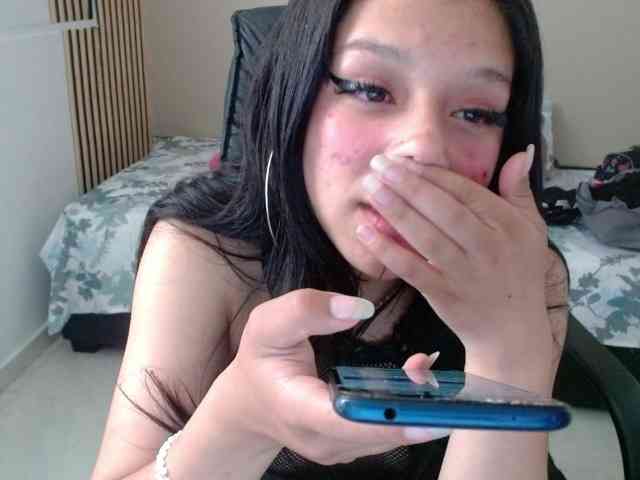 jenjenfunx webcam