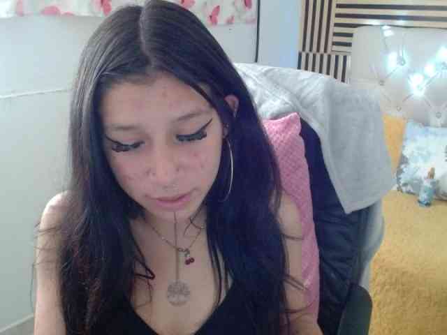 jenjenfunx webcam
