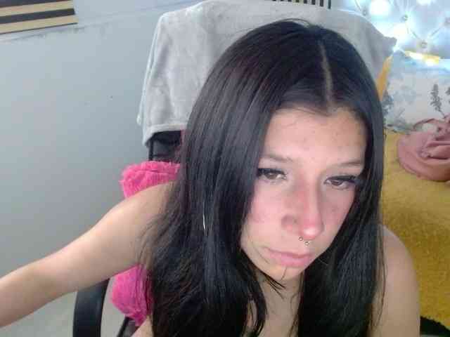 jenjenfunx webcam