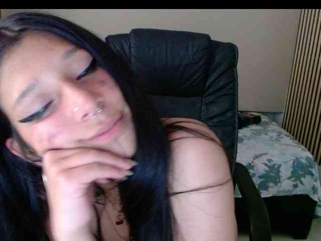 jenjenfunx webcam