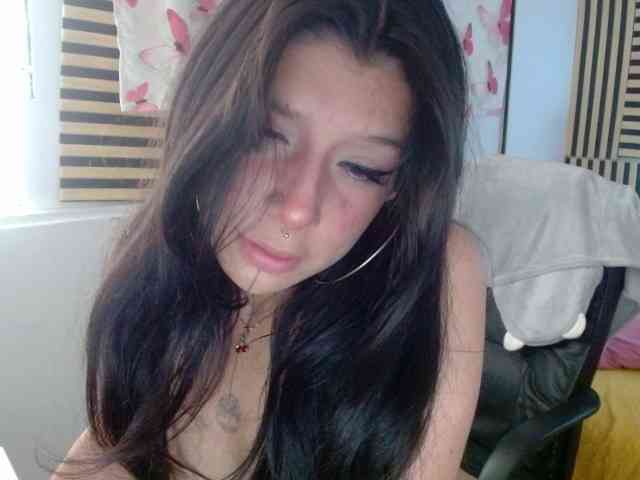 jenjenfunx webcam