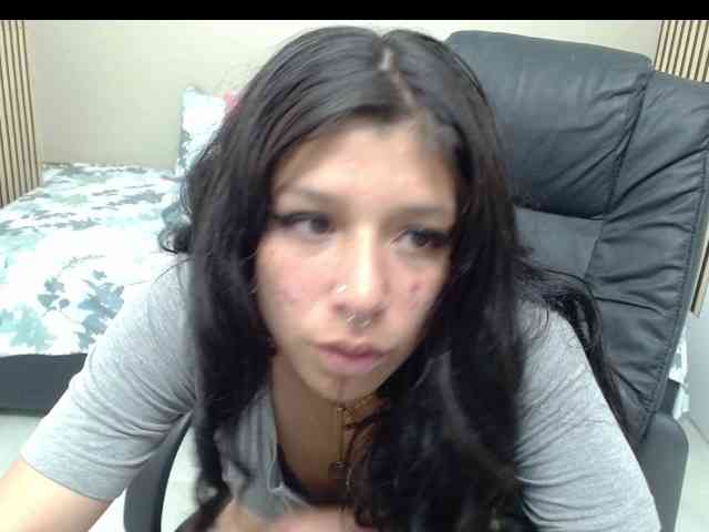 jenjenfunx webcam