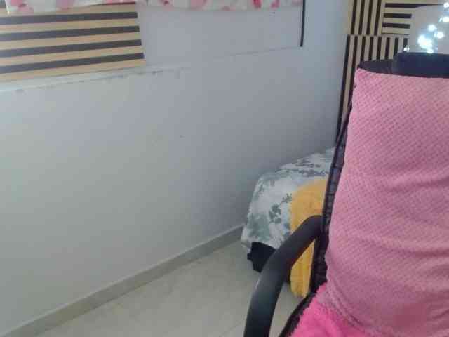 jenjenfunx webcam