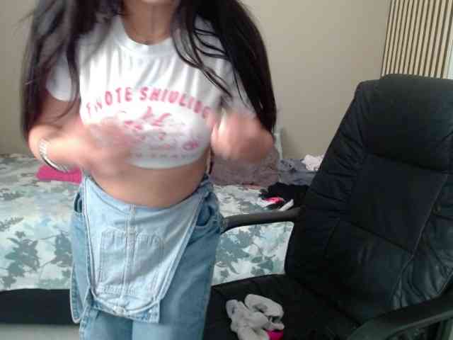 jenjenfunx webcam