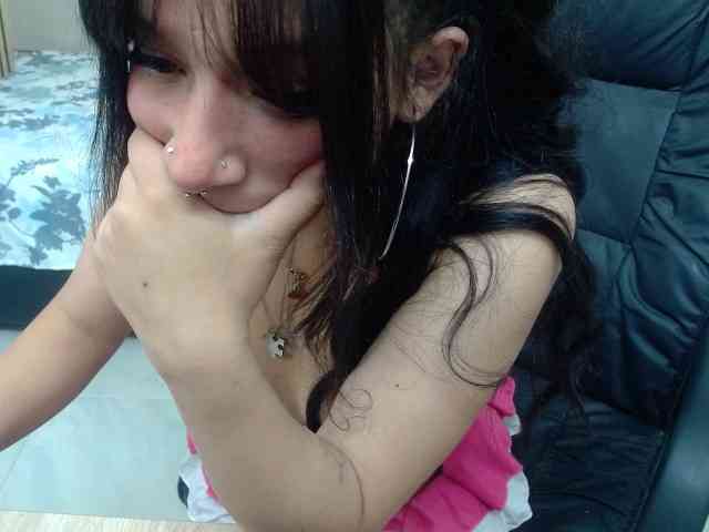 jenjenfunx webcam