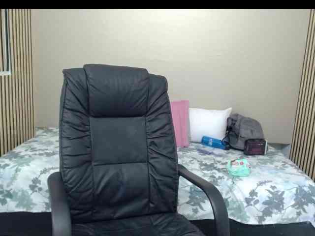 jenjenfunx webcam