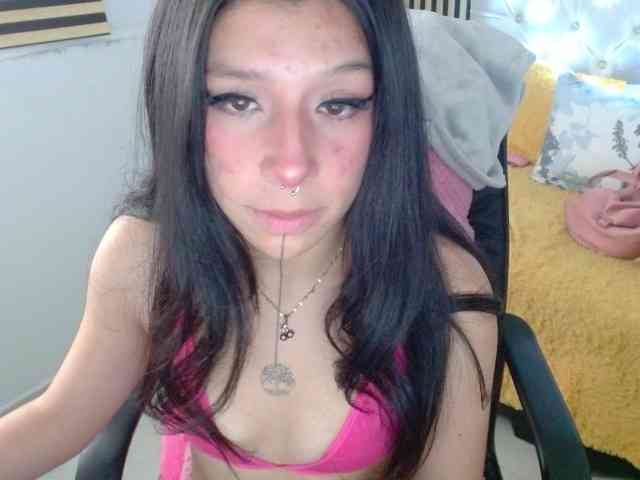 jenjenfunx webcam