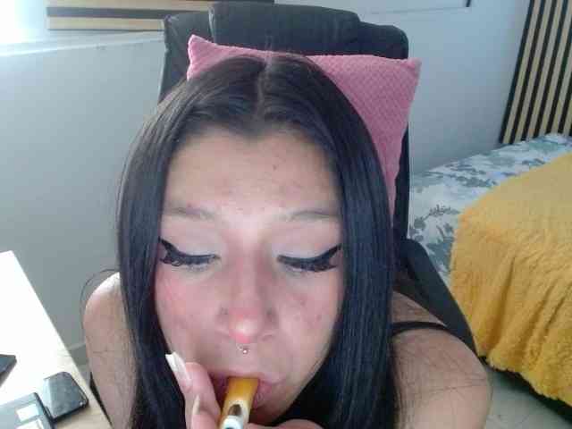 jenjenfunx webcam