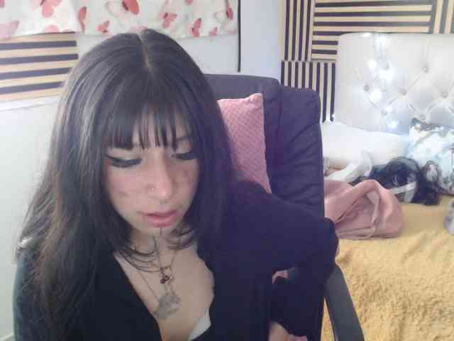 jenjenfunx webcam