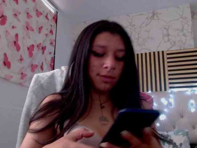 jenjenfunx webcam