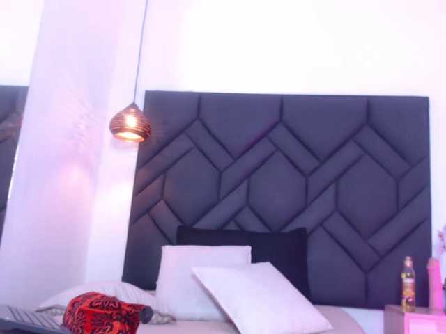 Mia-ferrarii, live now on BongaCams