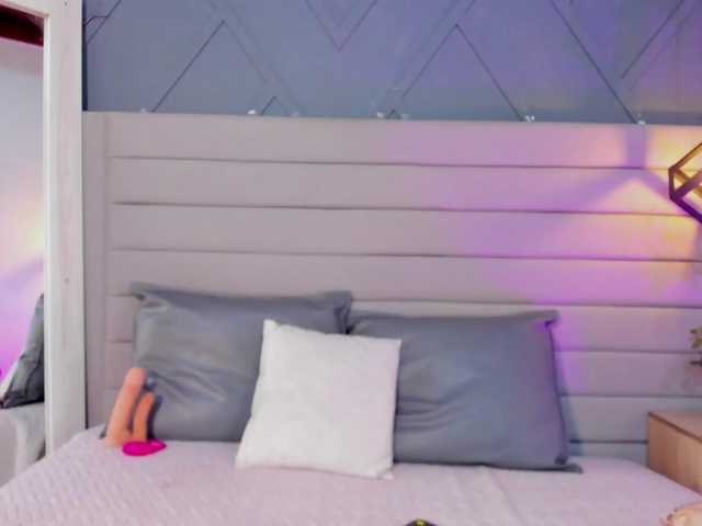 Mia-ferrarii live cam on BongaCams