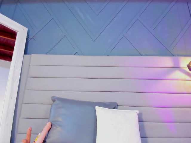 Mia-ferrarii live cam on BongaCams