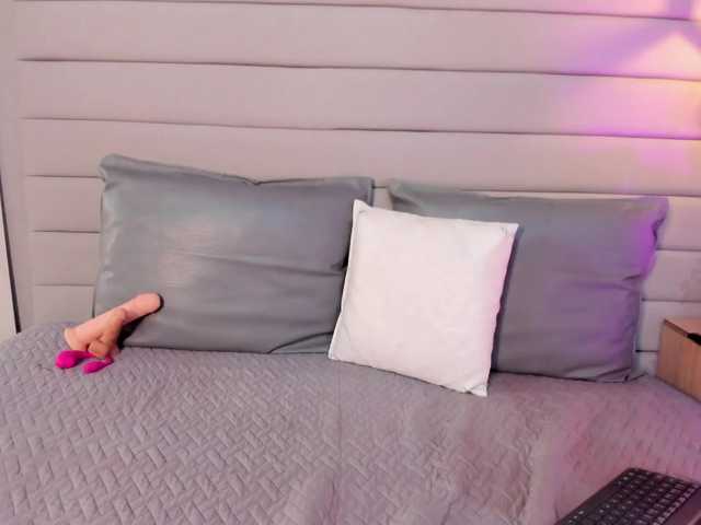 Mia-ferrarii live cam on BongaCams