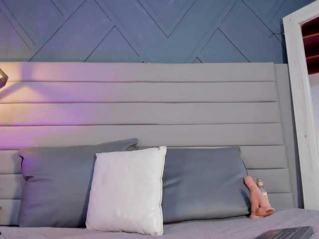 Mia-ferrarii live cam on BongaCams