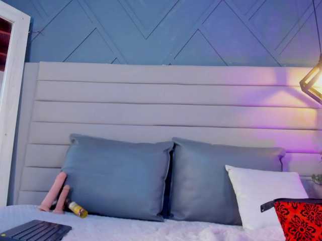 Mia-ferrarii live cam on BongaCams