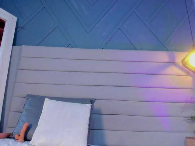 Mia-ferrarii live cam on BongaCams