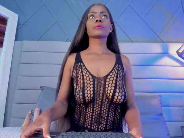 Mia-ferrarii webcam