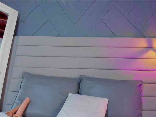 Mia-ferrarii webcam