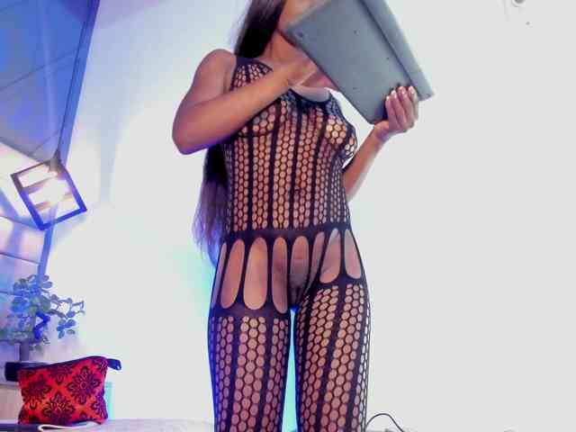 Mia-ferrarii webcam