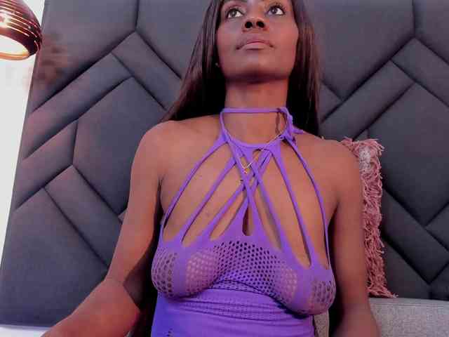 Mia-ferrarii webcam