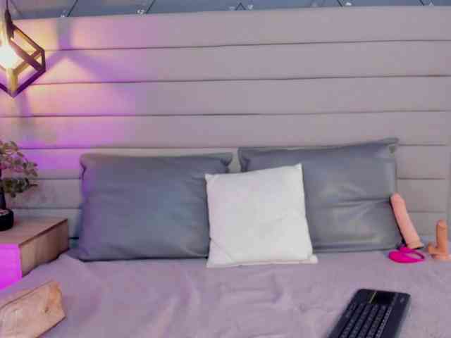 Mia-ferrarii webcam