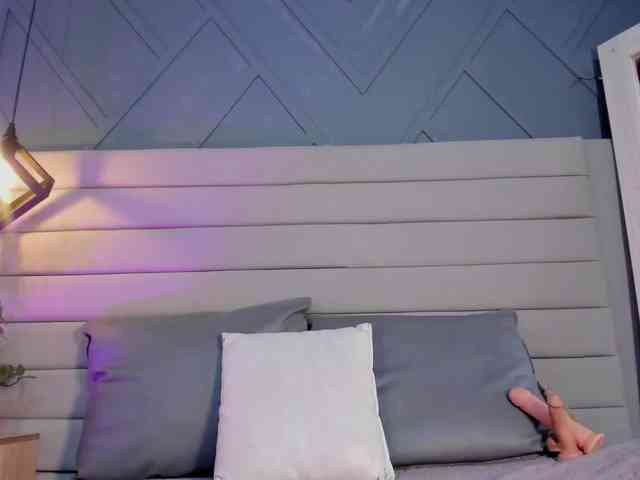 Mia-ferrarii webcam