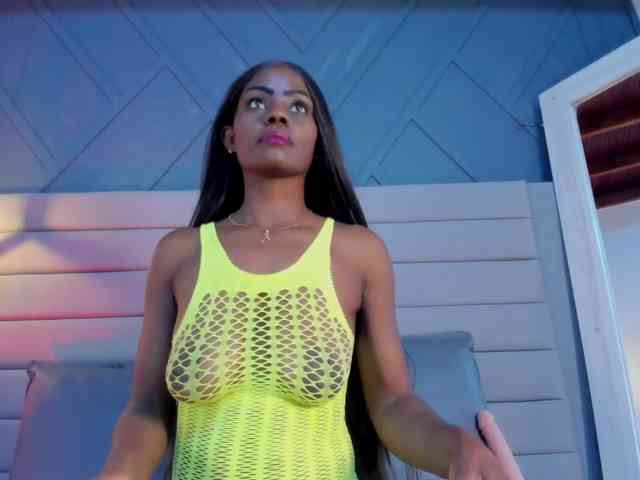 Mia-ferrarii webcam