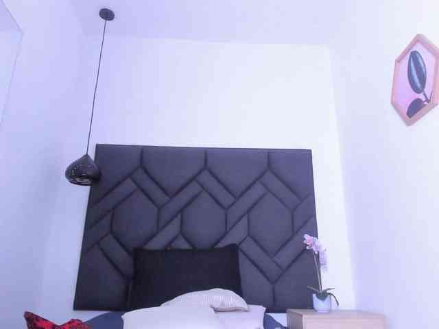 Mia-ferrarii webcam