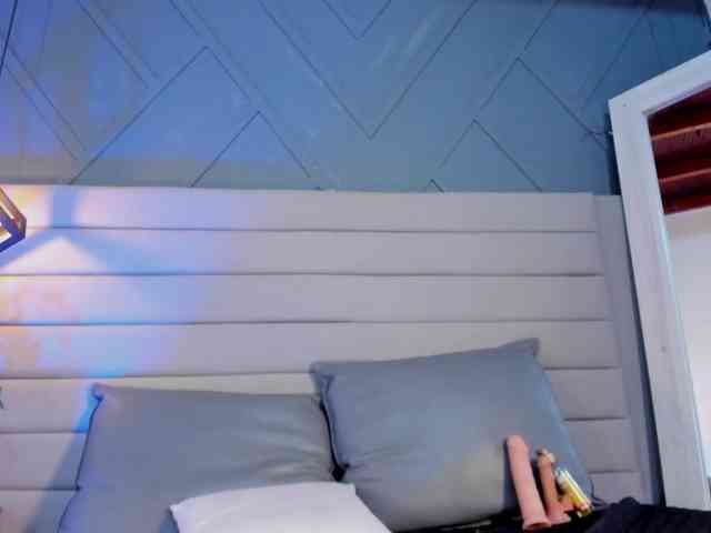 Mia-ferrarii webcam